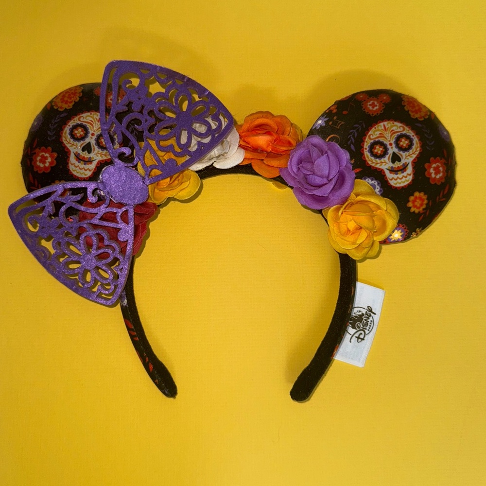 Disney Parks Authentic Dia de Los Muertos Coco Minnie Mouse Ears Headband